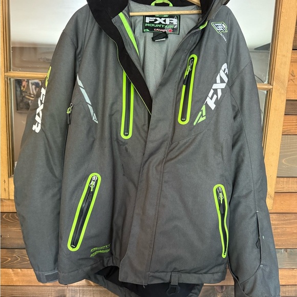 FXR Mountain Jacket - Picture 1 of 5